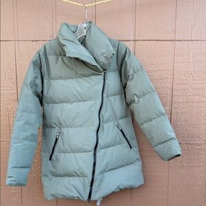 Lucy Woman’s Puffer Jacket